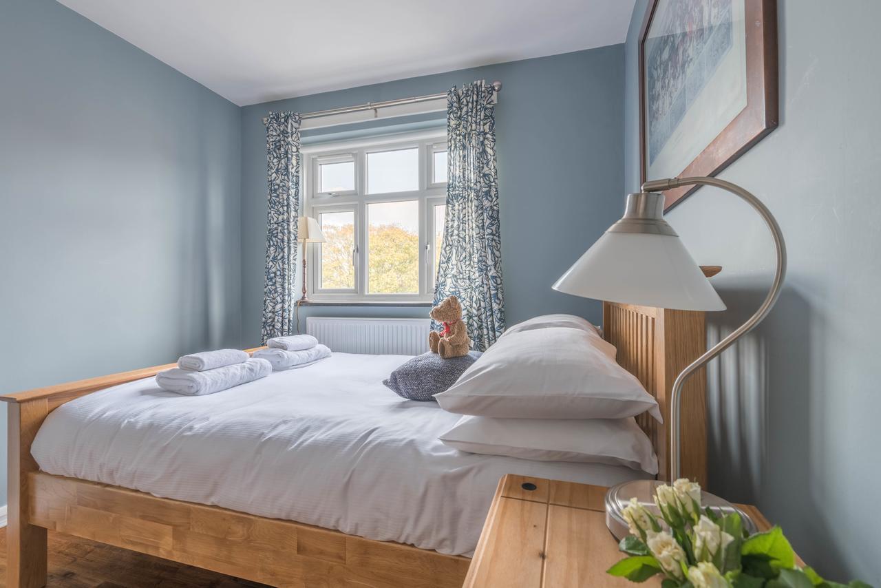 Comfortable Home In Wandsworth Londra Esterno foto